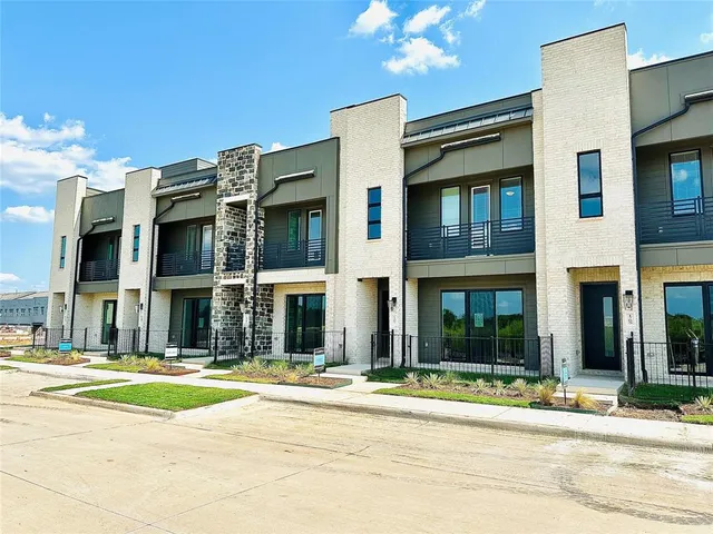 a view of building with a street