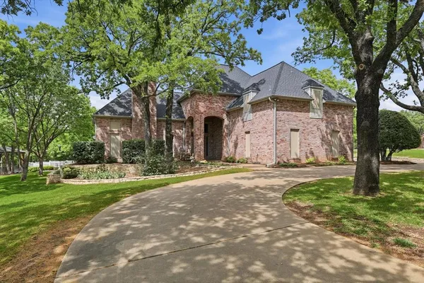 $992,000 | 1496 Rolling Acres Drive, Argyle, TX 76226