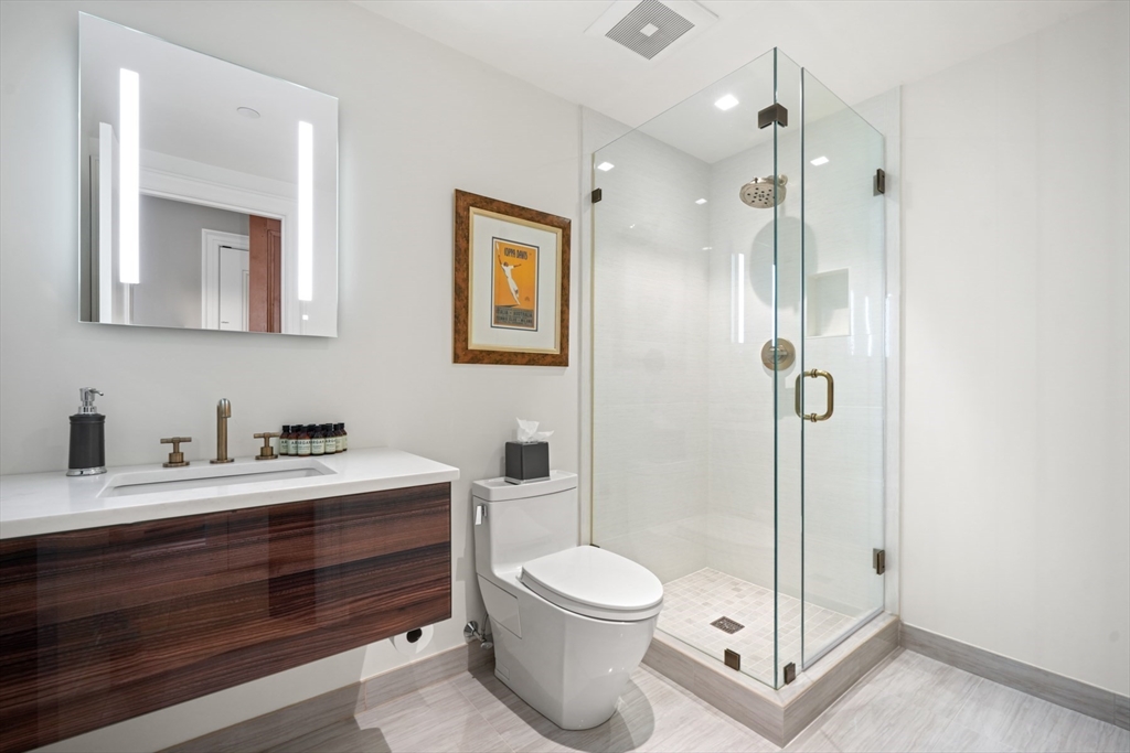 155 Warren Avenue Boston, MA 02116 - Photo 30 of 39