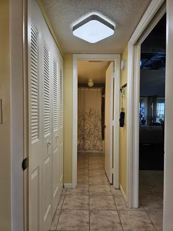 $1,800 | 6017 Coral Lake Drive, Unit 205, Margate, FL 33063
