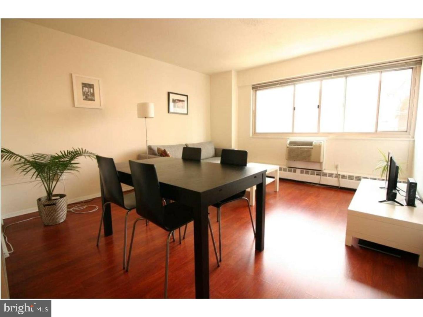 2101 Chestnut Street, Unit 812 Philadelphia, PA 19103 - Photo 1 of 9