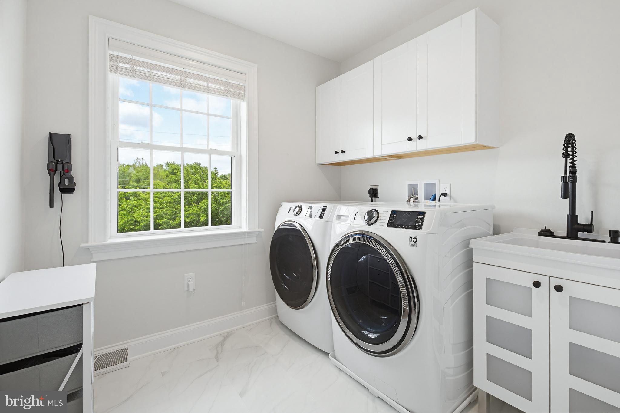 2705 Kreider Road Lititz, PA 17543 - Photo 25 of 31 New 2nd Floor Laundry
