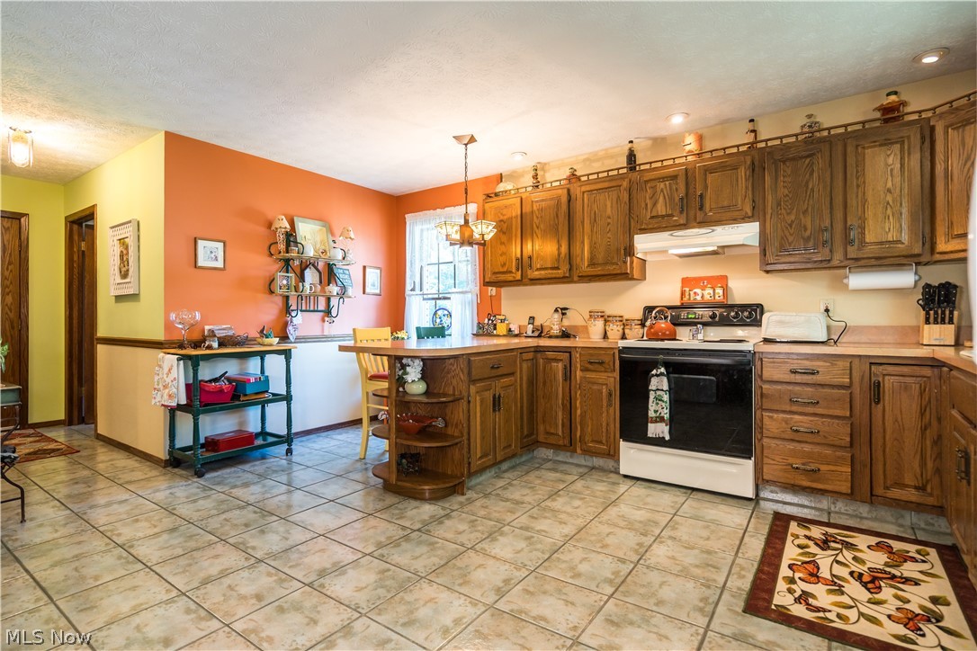 1013 Martin Road Mogadore, OH 44260 - Photo 9 of 23 Gallery Image 9