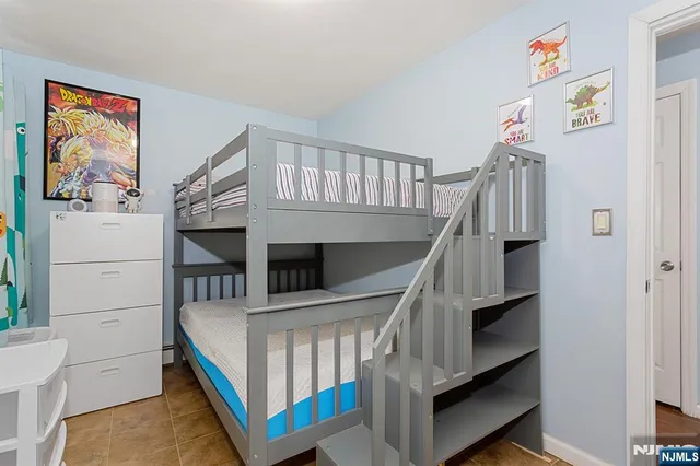 $499,000 | 26 Voorhis Place, Pompton Plains, NJ 07444