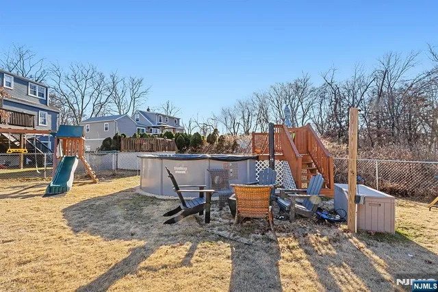 $499,000 | 26 Voorhis Place, Pompton Plains, NJ 07444