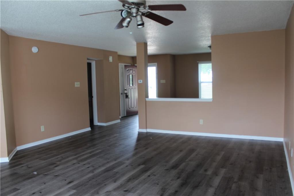 6843 Merritt Ridge Way Avon, IN 46123 - Photo 3 of 28