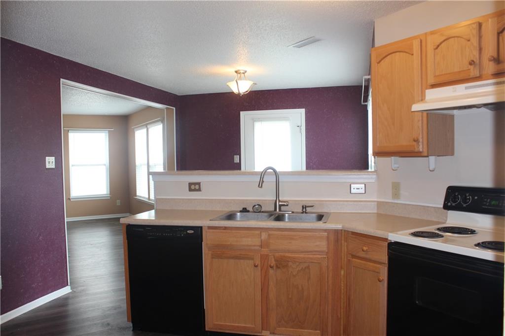6843 Merritt Ridge Way Avon, IN 46123 - Photo 8 of 28