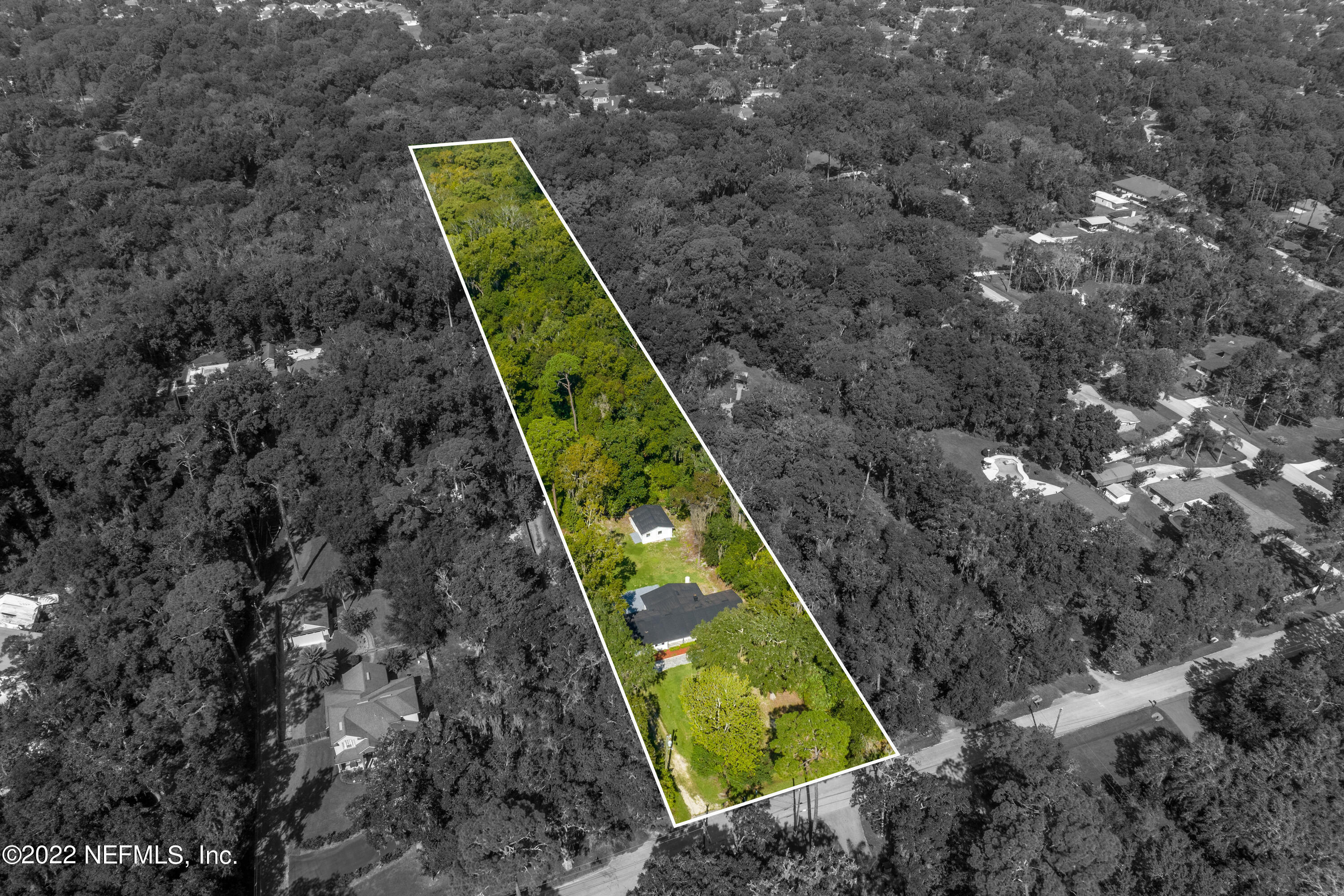 5092 Harvey Grant Road Fleming Island, FL 32003 - Photo 4 of 38 a view of a yard