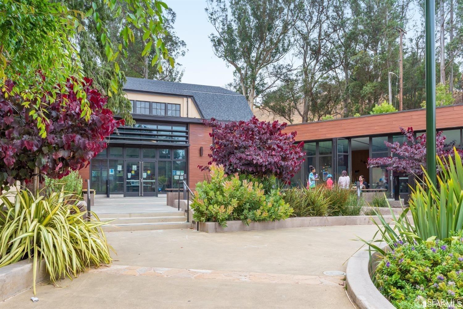 45 Turquoise Way San Francisco, CA 94131 - Photo 76 of 87 front view of a house with a street