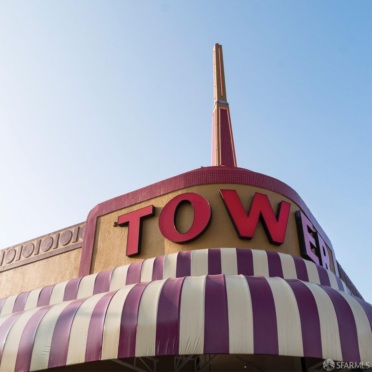 45 Turquoise Way San Francisco, CA 94131 - Photo 78 of 87 a view of a bedroom with a bed