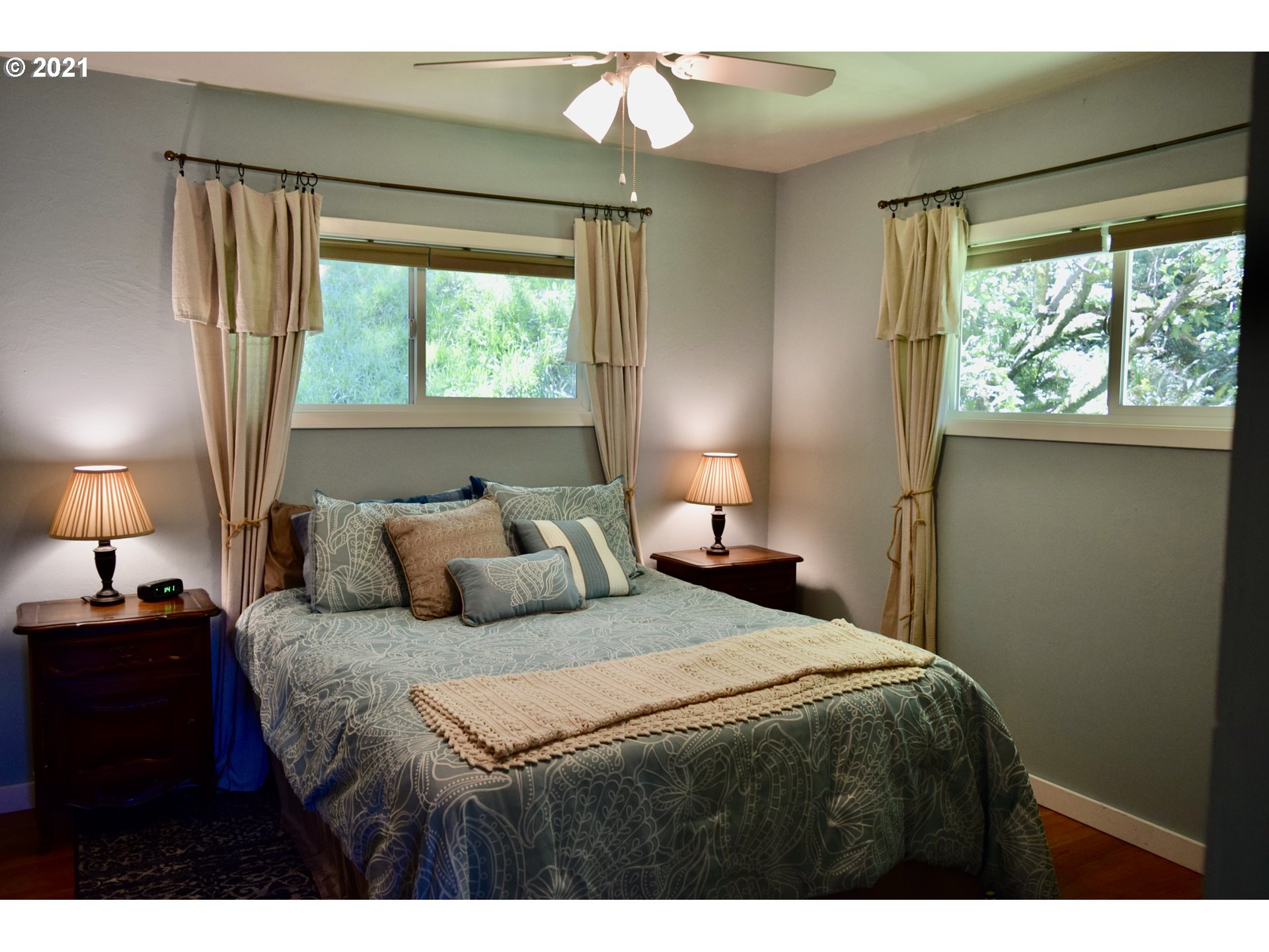 28679 Brooks Road Gold Beach, OR 97444 - Photo 17 of 30
