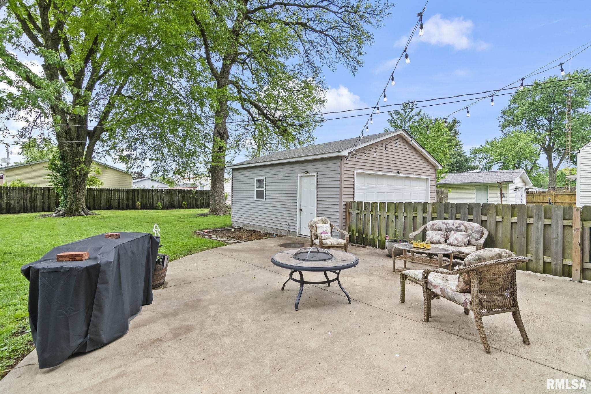 2132 Grandview Avenue Springfield, IL 62702 - Photo 25 of 32