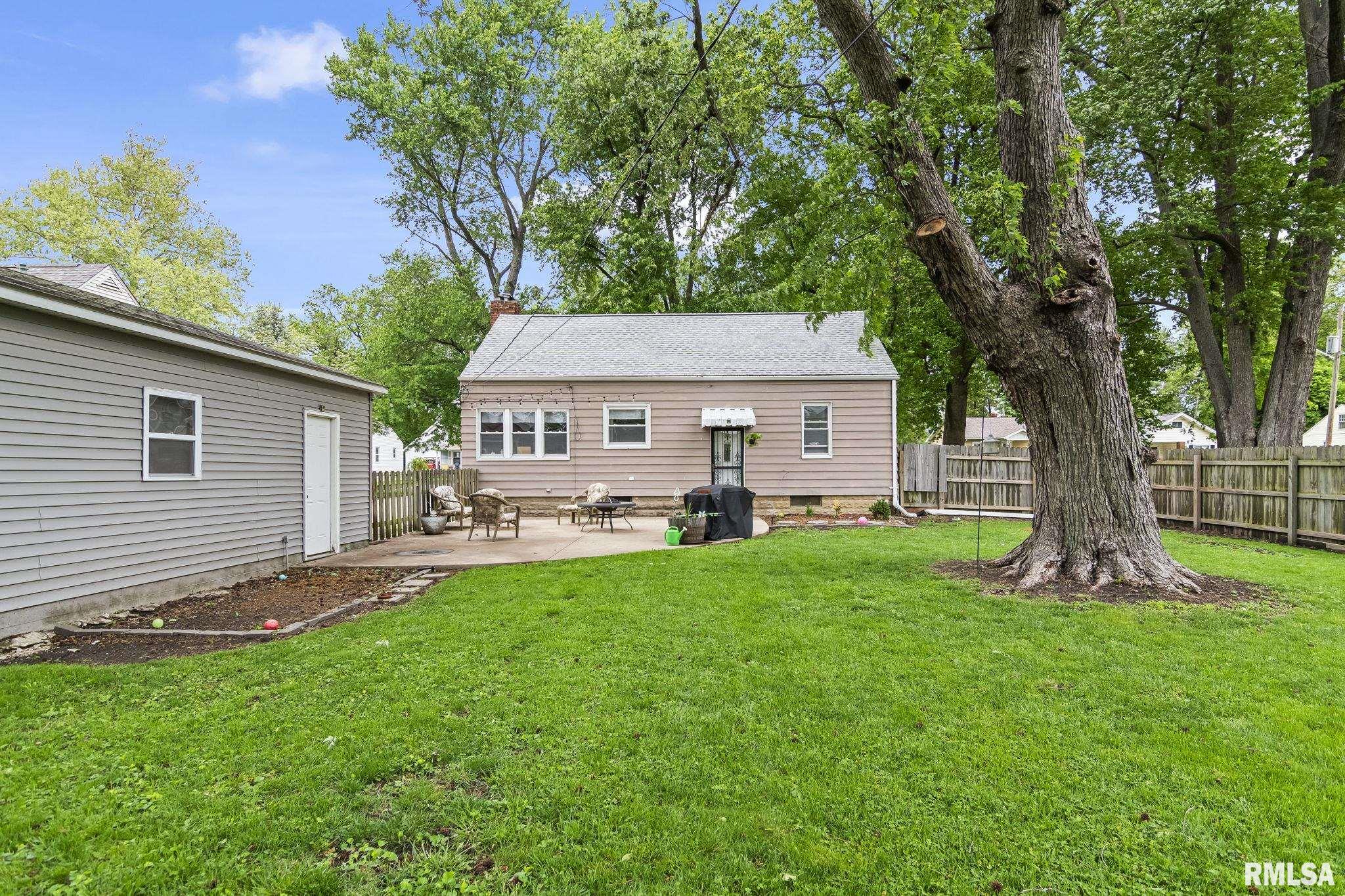 2132 Grandview Avenue Springfield, IL 62702 - Photo 30 of 32
