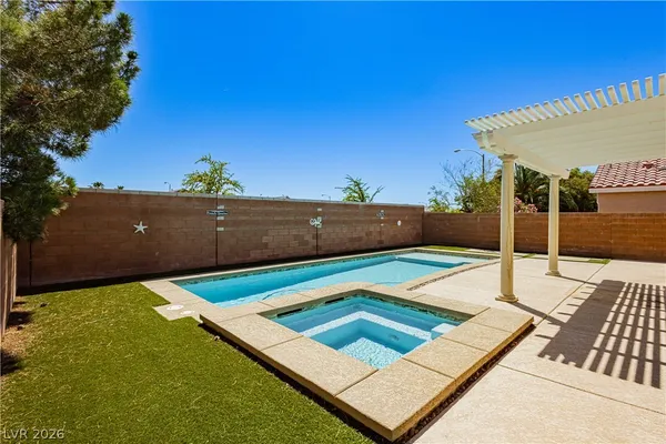 $2,800 | 6704 Arctic Breeze Street, North Las Vegas, NV 89084