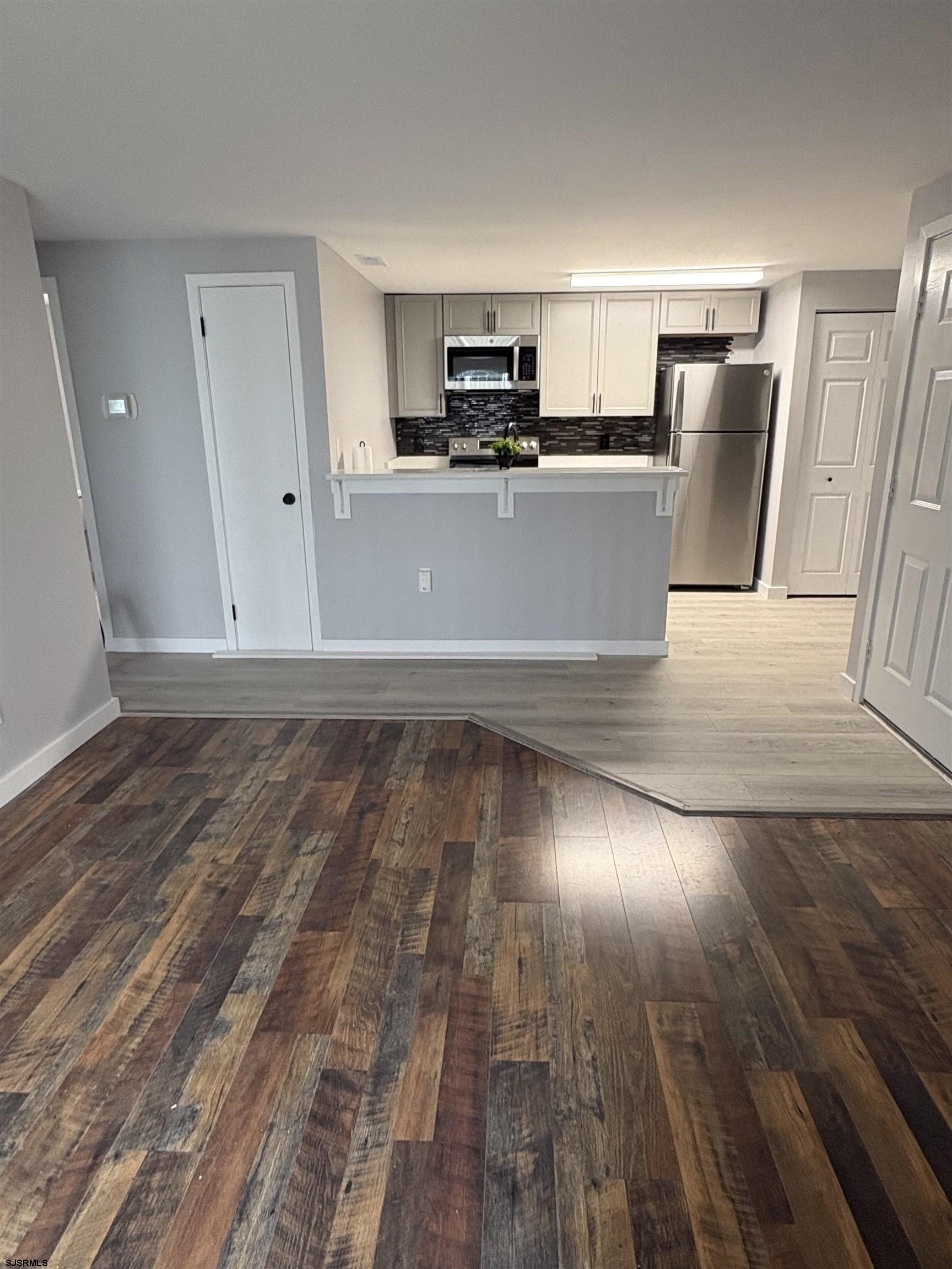 214 Meadow Ridge Road, Unit 214 Smithville, NJ 08205 - Photo 4 of 18