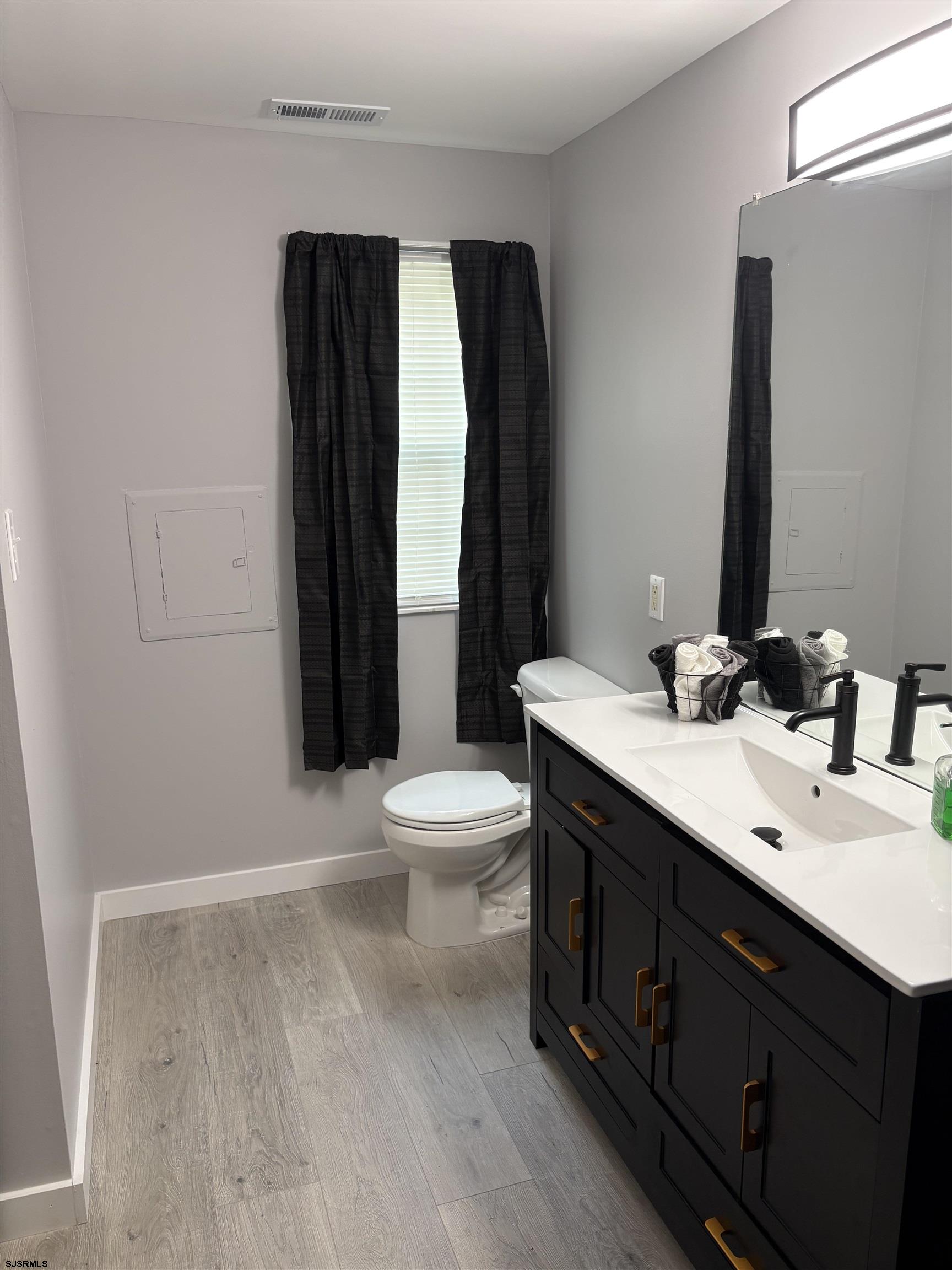 214 Meadow Ridge Road, Unit 214 Smithville, NJ 08205 - Photo 9 of 18