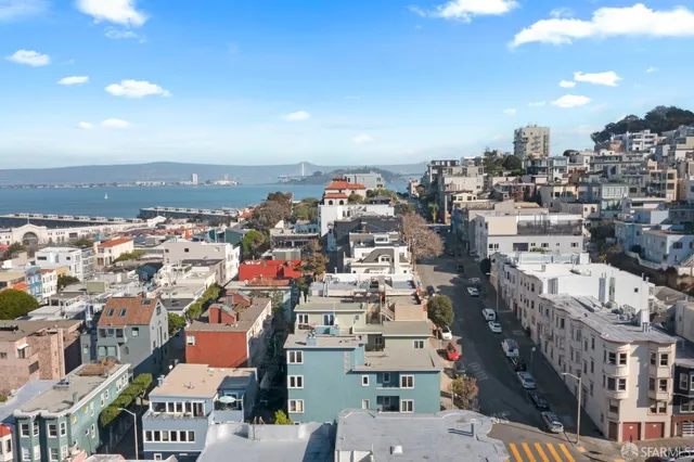 $3,850,000 | 392-394 Chestnut Street, San Francisco, CA 94133