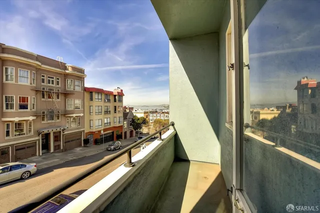$3,850,000 | 392-394 Chestnut Street, San Francisco, CA 94133