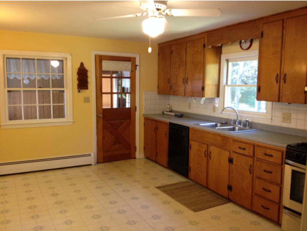 6 Trinity Street Concord, NH 03301 - Photo 5 of 21