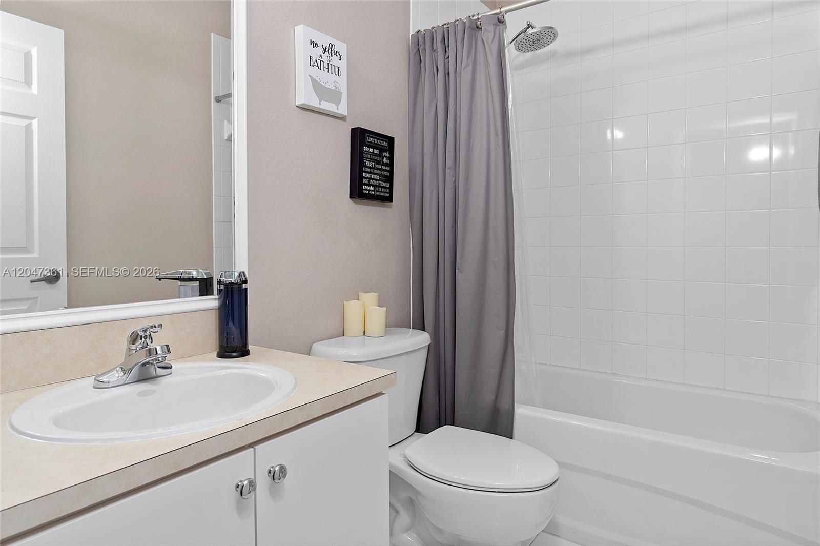 15262 Southwest 91st Lane Miami, FL 33196 - Photo 26 of 48
