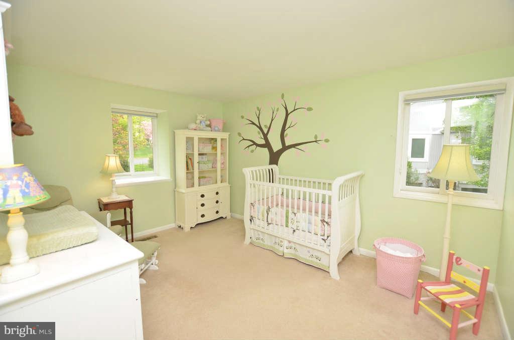 11815 Blue Spruce Road Reston, VA 20191 - Photo 20 of 30 Bedroom
