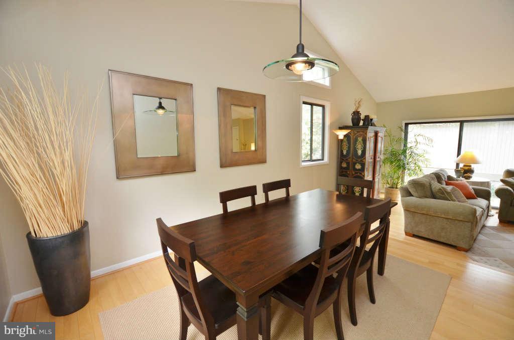 11815 Blue Spruce Road Reston, VA 20191 - Photo 7 of 30 Dining Room