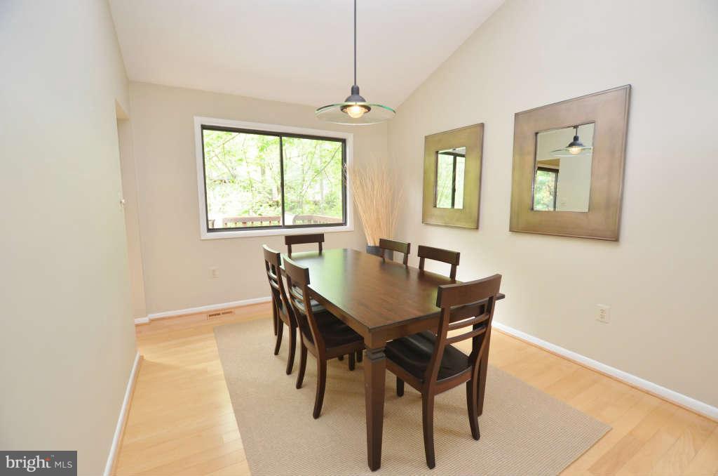 11815 Blue Spruce Road Reston, VA 20191 - Photo 8 of 30 Dining Room