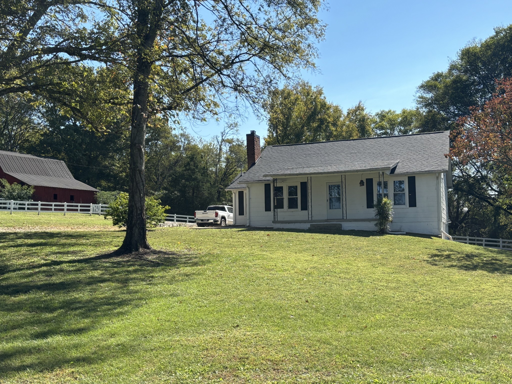 1893 Briar Patch Road Prospect, TN 38477 - Photo 33 of 43 a front view of a house with a garden