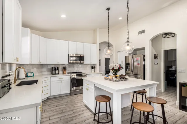 $750,000 | 650 South Bay Drive, Gilbert, AZ 85233