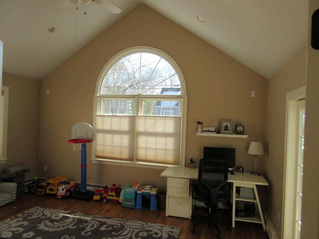 1 Rustic Road Stoneham, MA 02180 - Photo 6 of 13 Gallery Image 6