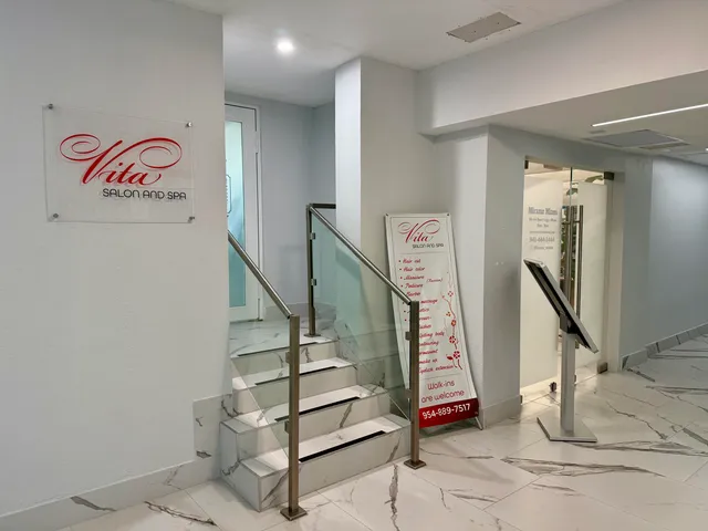 $4,500 | 1890 South Ocean Drive, Unit 703, Hallandale Beach, FL 33009