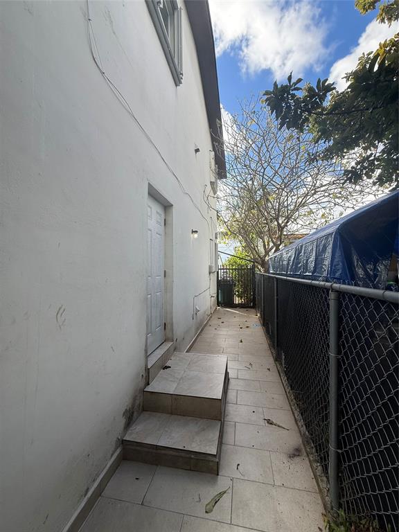 7325 Southwest 22nd Street, Unit A Miami, FL 33155 - Photo 16 of 22