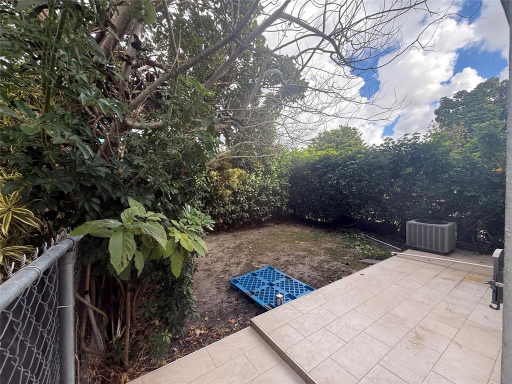 7325 Southwest 22nd Street, Unit A Miami, FL 33155 - Photo 19 of 22