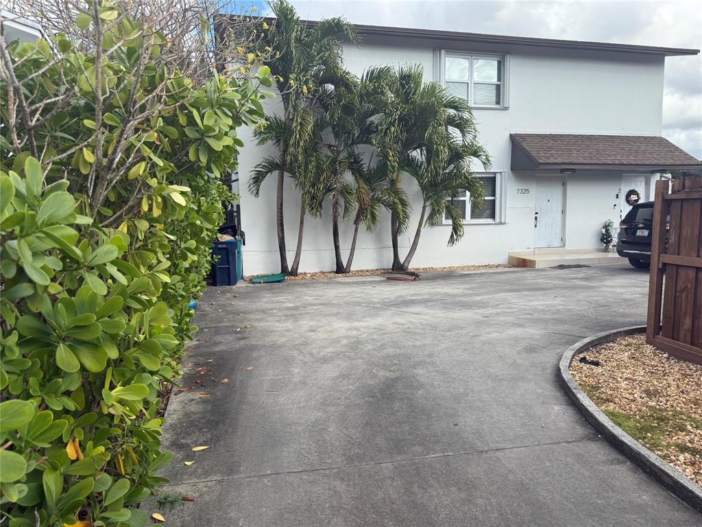 7325 Southwest 22nd Street, Unit A Miami, FL 33155 - Photo 20 of 22