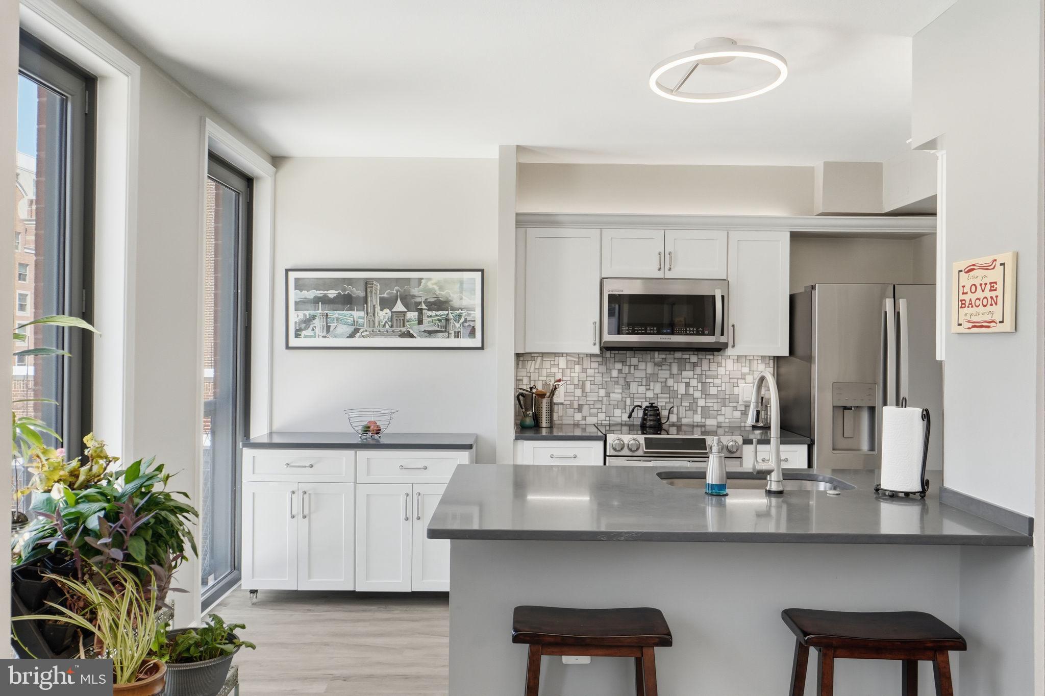 631 D Street Northwest, Unit 633 Washington, DC 20004 - Photo 12 of 40 Fully renovated kitchen