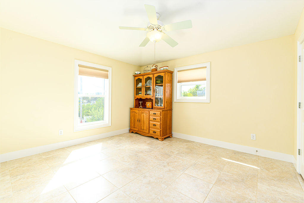 28547 Peg Leg Road Summerland Key, FL 33042 - Photo 30 of 49 28547PegLegRd-137-Edit
