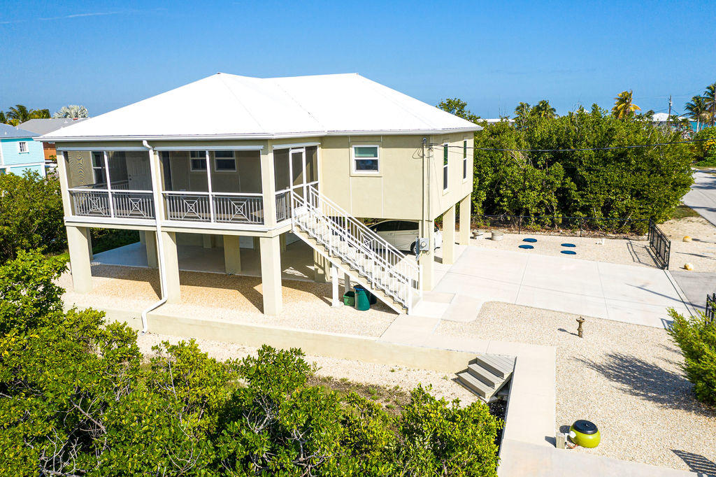 28547 Peg Leg Road Summerland Key, FL 33042 - Photo 39 of 49 28547PegLegRd-18