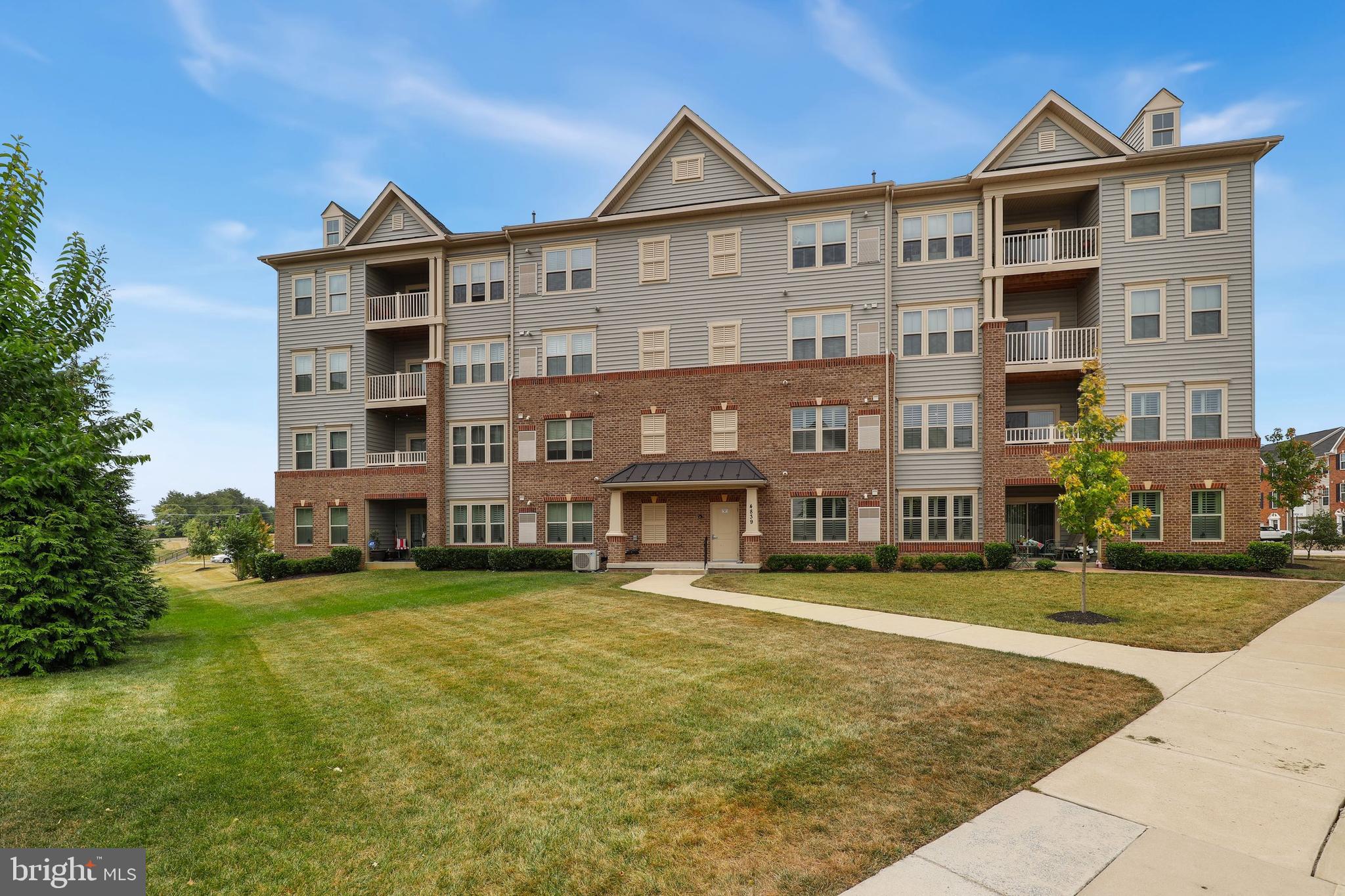 4839 Hiteshow Drive, Unit 204 Frederick, MD 21703 - Photo 2 of 22