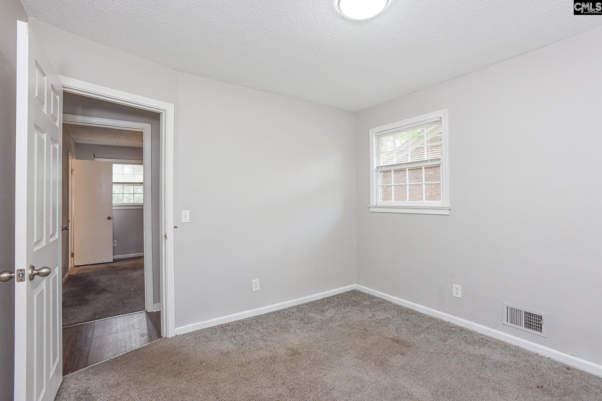 276 Oberlin Road Columbia, SC 29212 - Photo 6 of 34