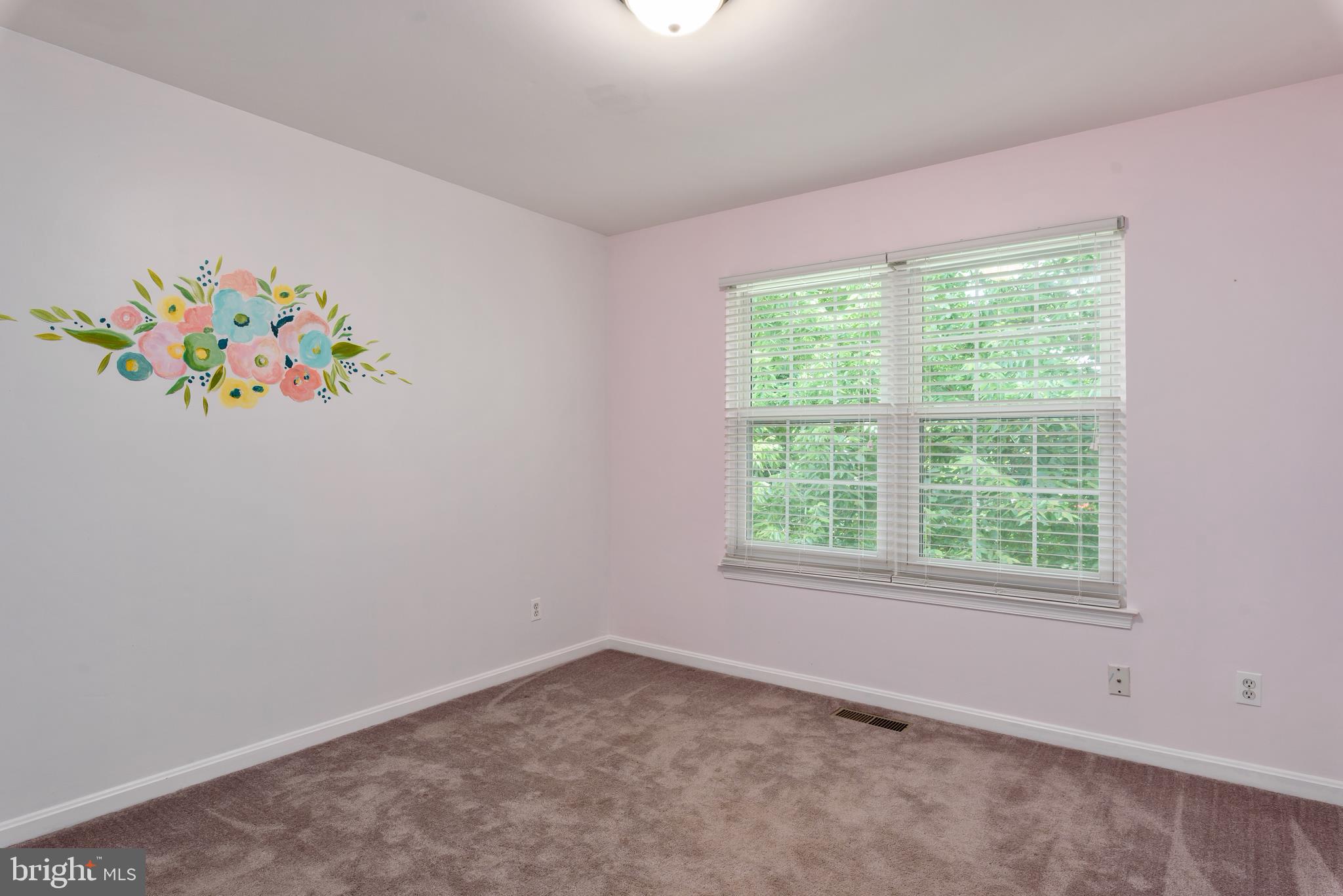 201 Beacon Drive Sterling, VA 20164 - Photo 18 of 32