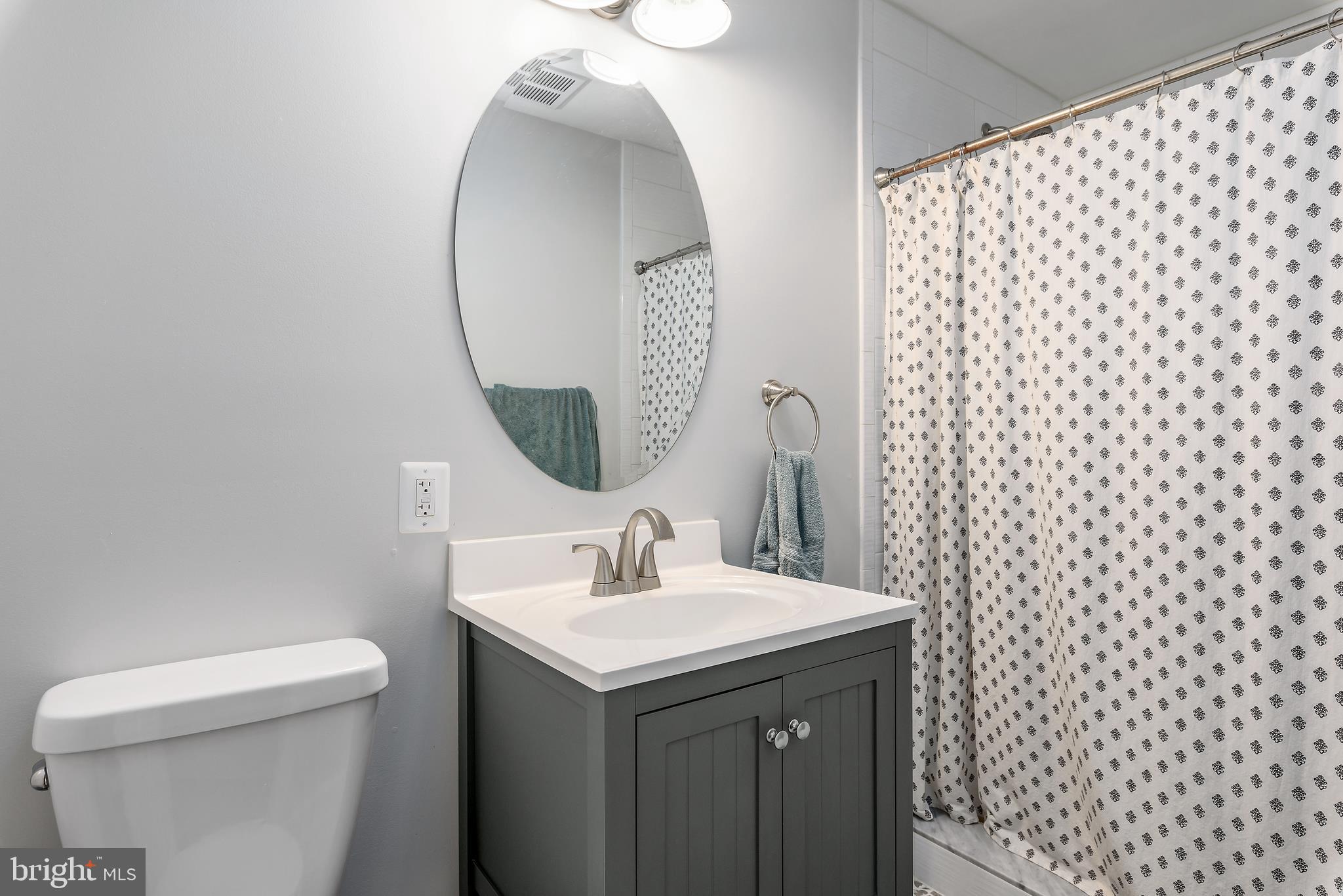 201 Beacon Drive Sterling, VA 20164 - Photo 27 of 32