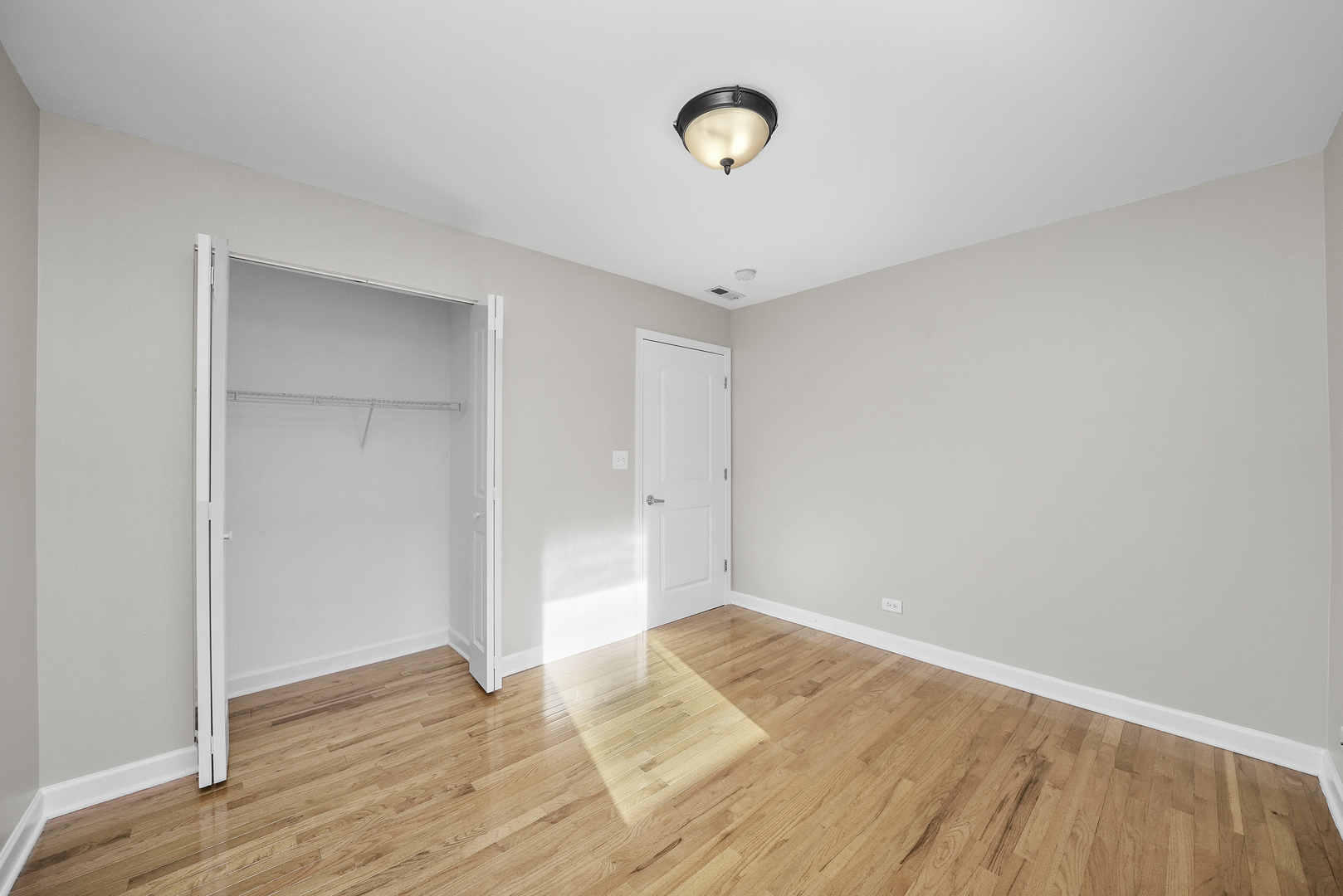 3423 Ridgeland Avenue, Unit 203 Berwyn, IL 60402 - Photo 16 of 22