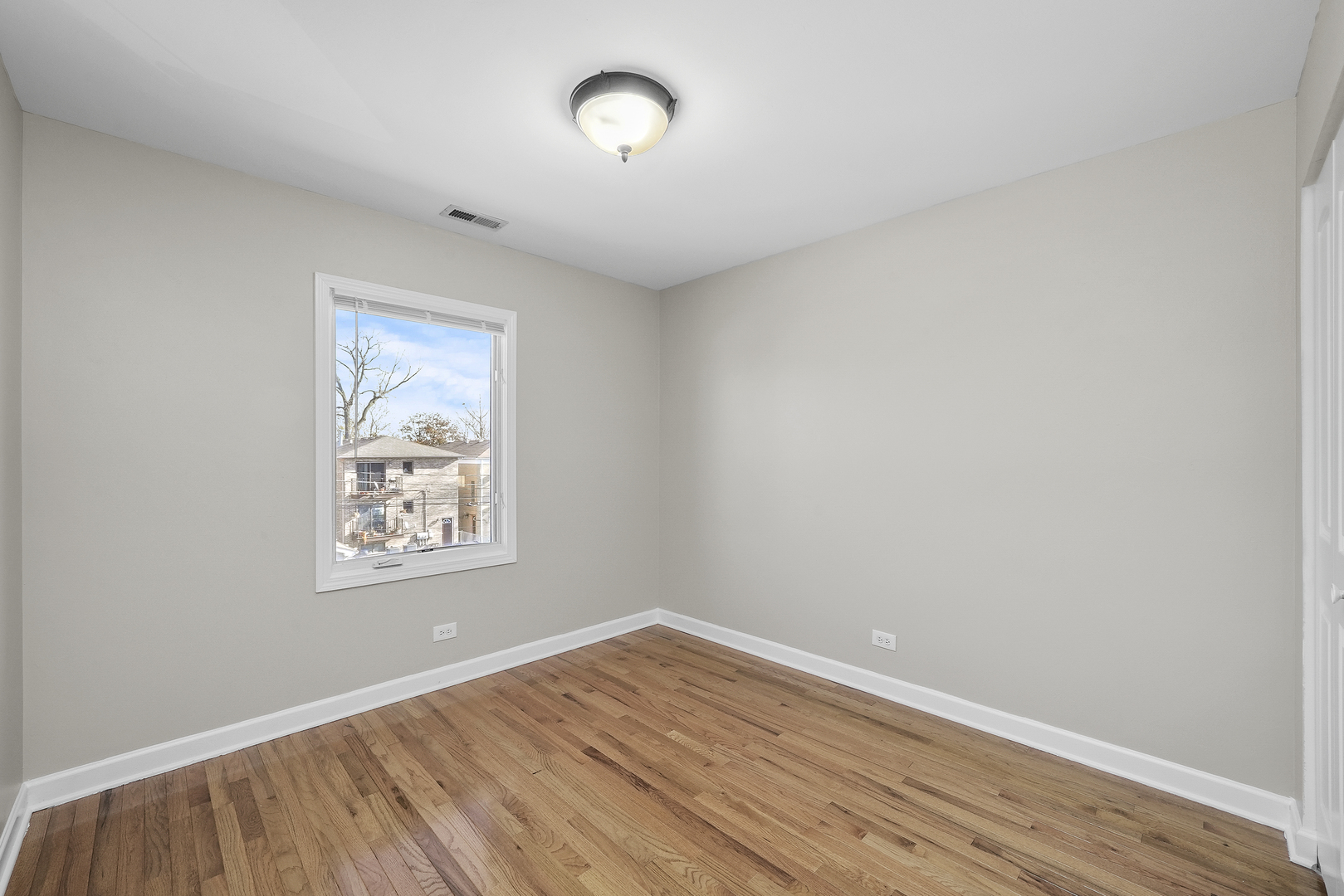 3423 Ridgeland Avenue, Unit 203 Berwyn, IL 60402 - Photo 10 of 22