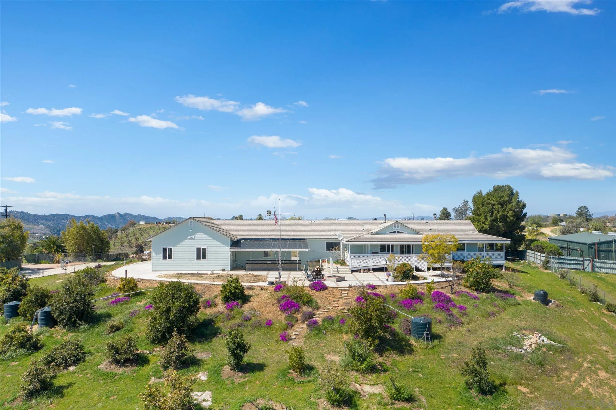 9845 West Lilac Road Escondido, CA 92026 - Photo 13 of 53 Gallery Image 13