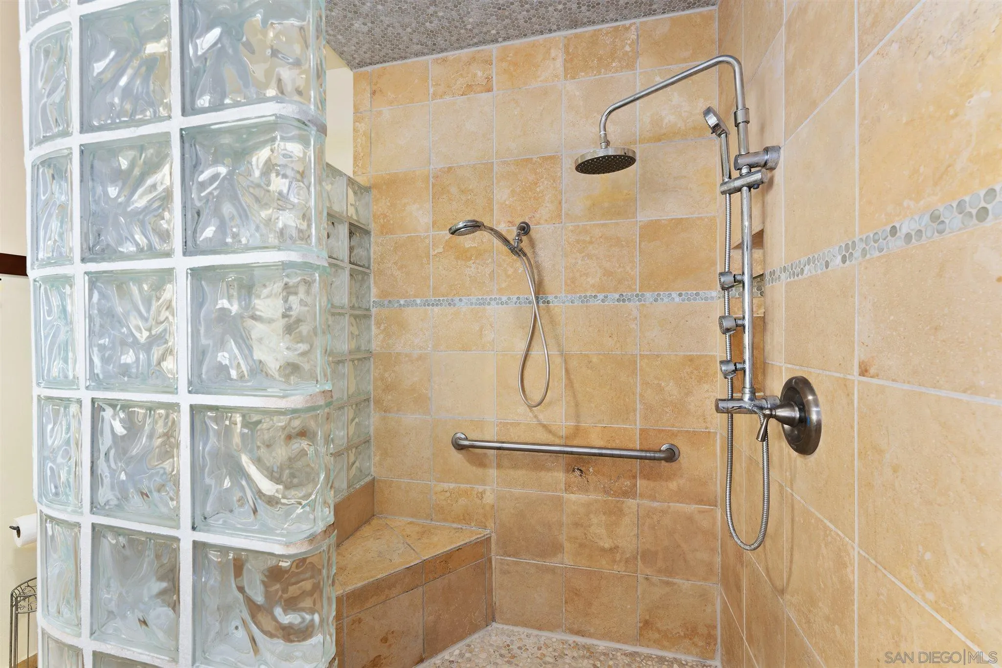 9845 West Lilac Road Escondido, CA 92026 - Photo 17 of 53 Gallery Image 17