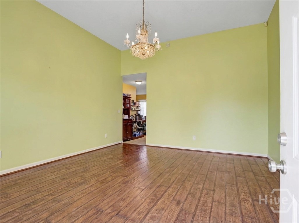 7221 Garfield Street Savannah, GA 31406 - Photo 7 of 32 *Photo edited to remove the furniture