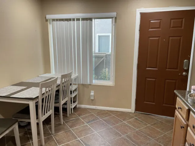 $465,000 | 6333 College Grove Way, Unit 5110, San Diego, CA 92115