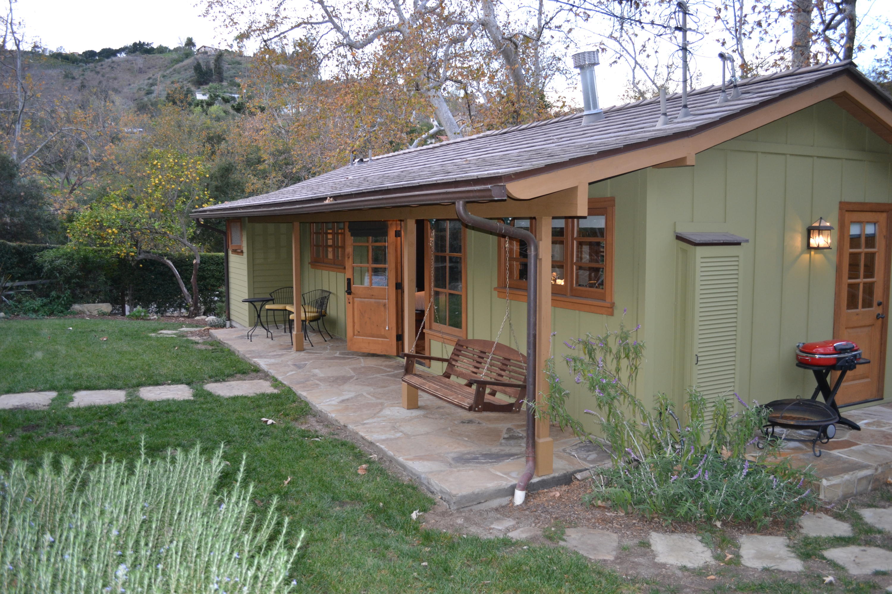 1793 Sycamore Canyon Road Santa Barbara, CA 93108 - Photo 2 of 10 Front of house & yard 2