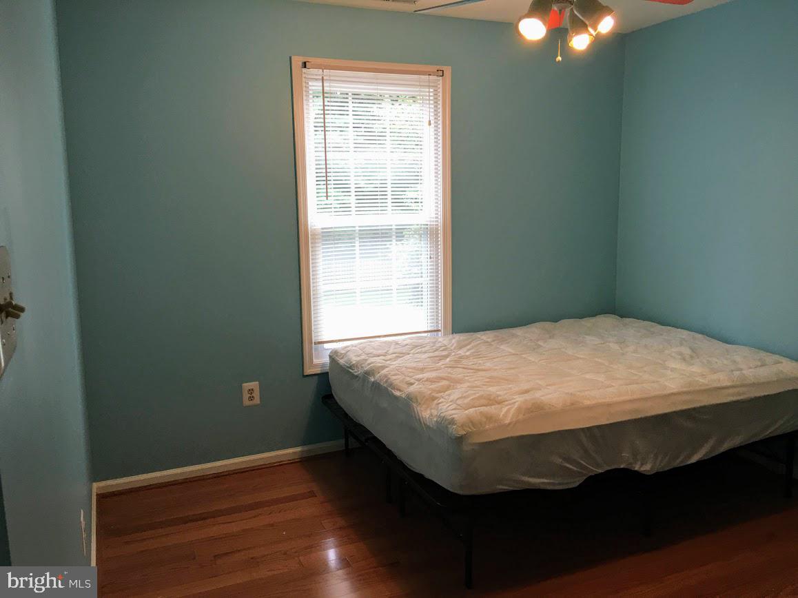 4100 Trentham Drive Baltimore, MD 21208 - Photo 32 of 38 third bedroom