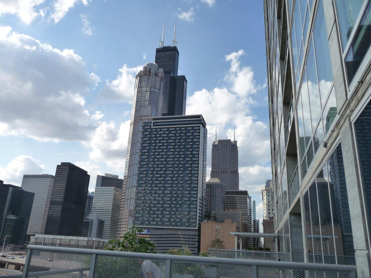 611 South Wells Street, Unit 2602 Chicago, IL 60607 - Photo 12 of 15
